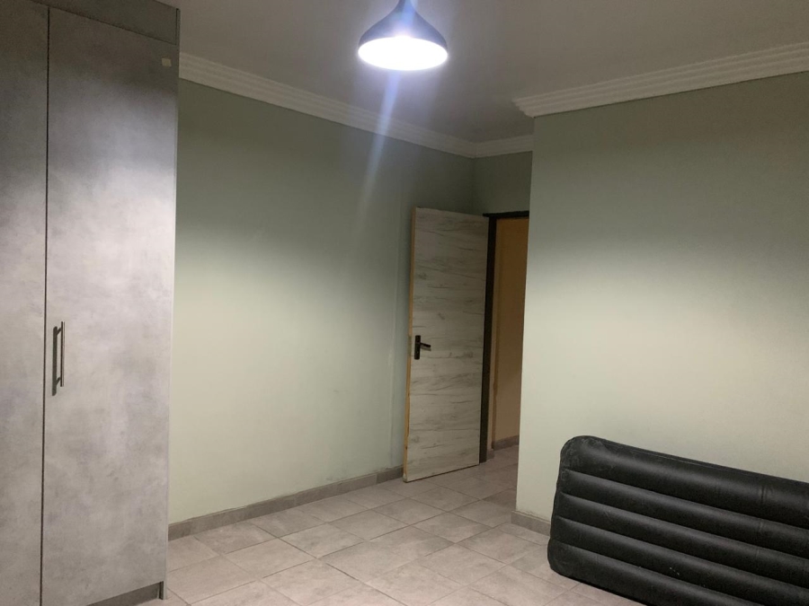 4 Bedroom Property for Sale in Waterkloof East North West